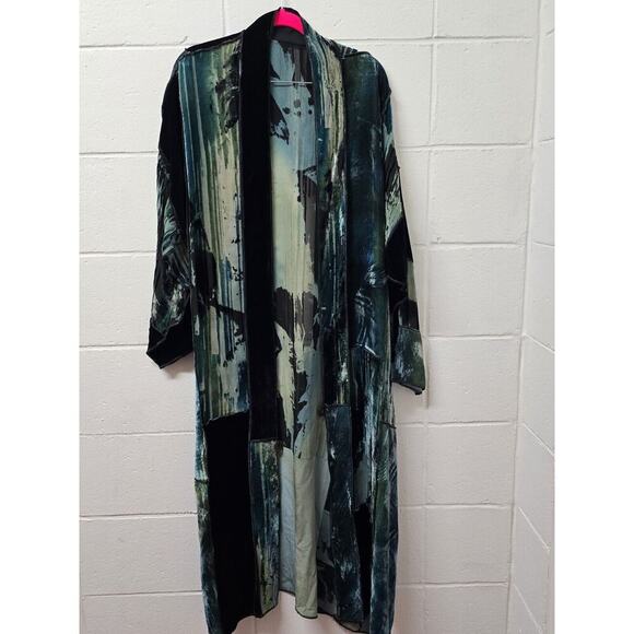 EGO ORIGINALS ART-T0-WEAR SILK Velvet KESA KIMONO Green Black NWT 48" - Picture 1 of 5